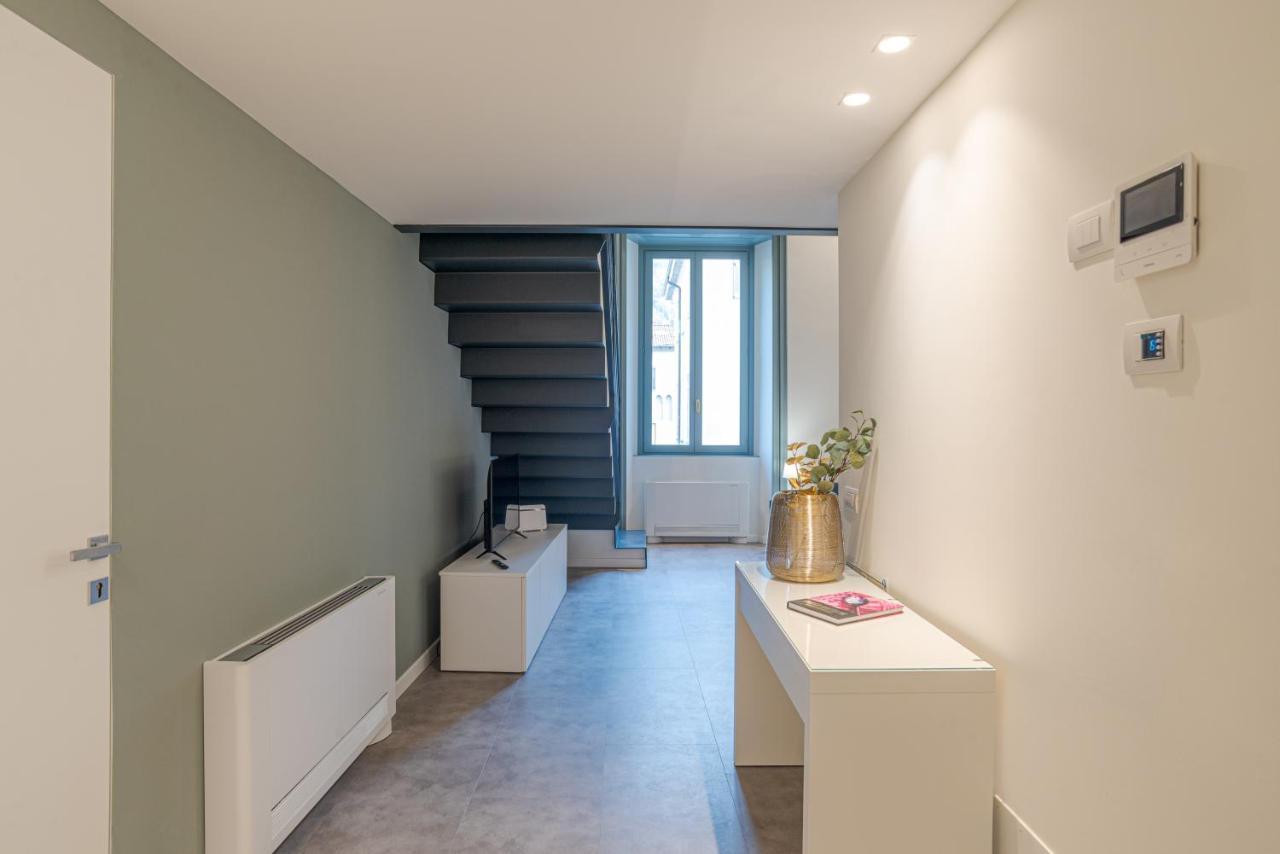 Suite Funicolare - By Myhomeincomo Exterior foto